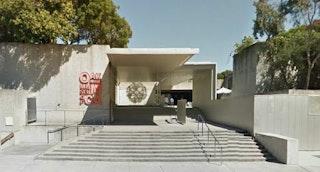 Image of Oakland Museum front entrance